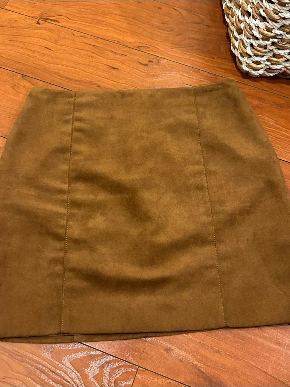 Women's H&M Faux Suede Mini Skirt in Brown size 6